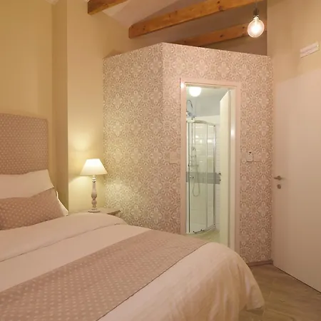 Séjour chez l'habitant Janez *
